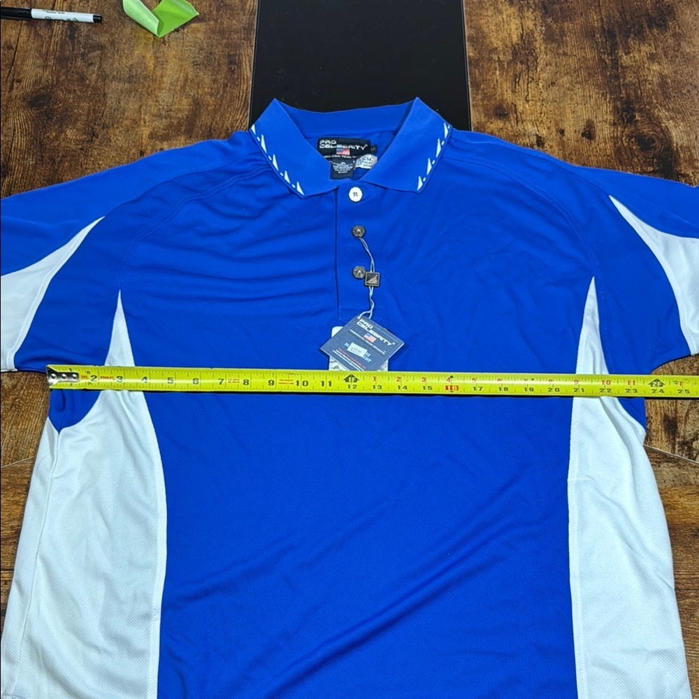 Sporty Blue and White Polo Shirt with Moisture-Wicking Fabric - Picture 4 of 6